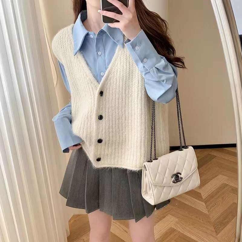 Vネックニットベスト　AJ22231-6100