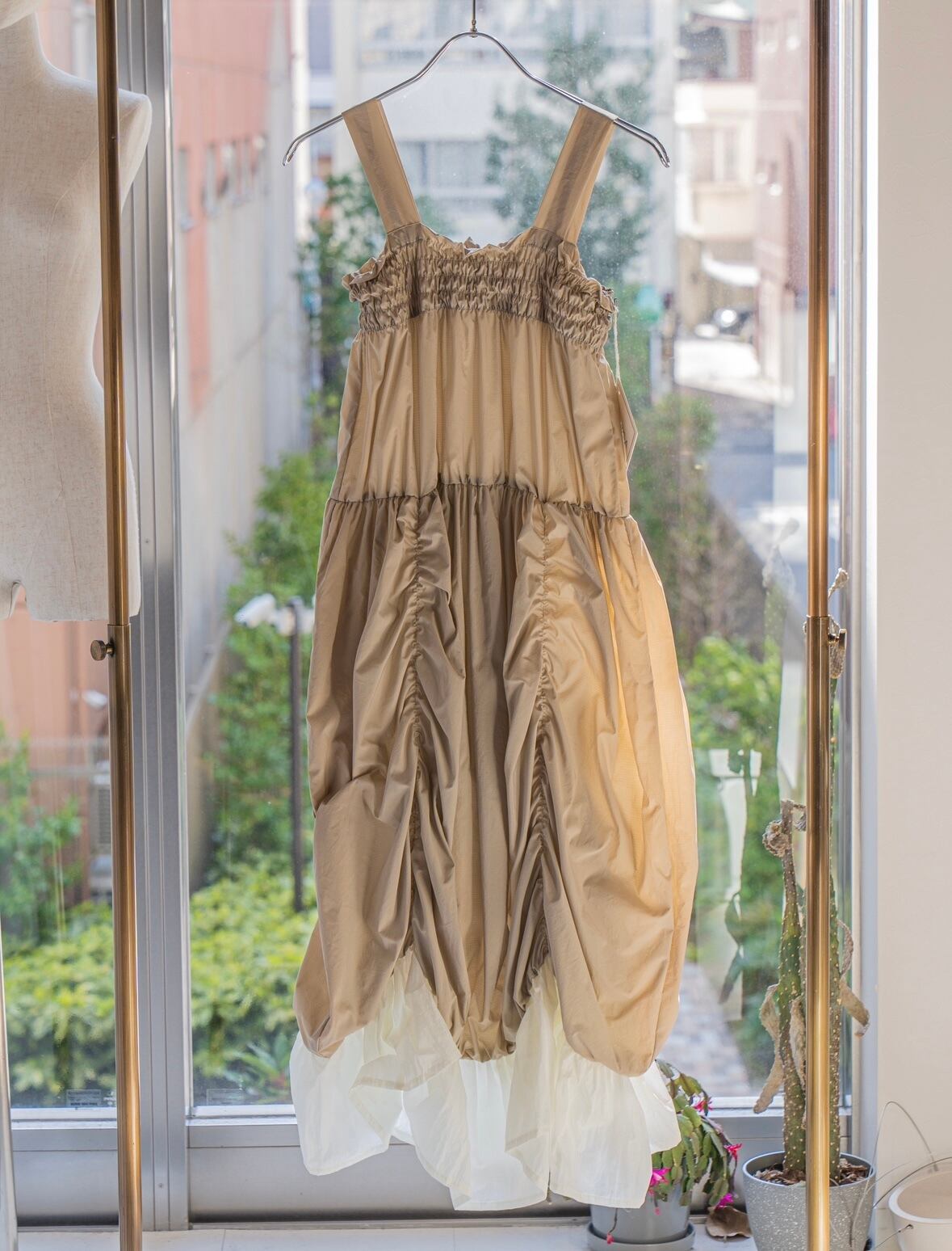 【HOUGA】suzy jumper skirt