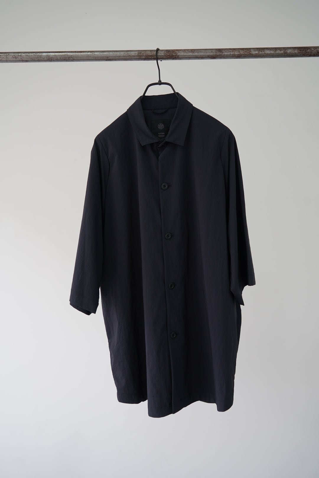 TEATORA / CARTRIDGE SHIRT S/S DR (NAVY) | LiNN