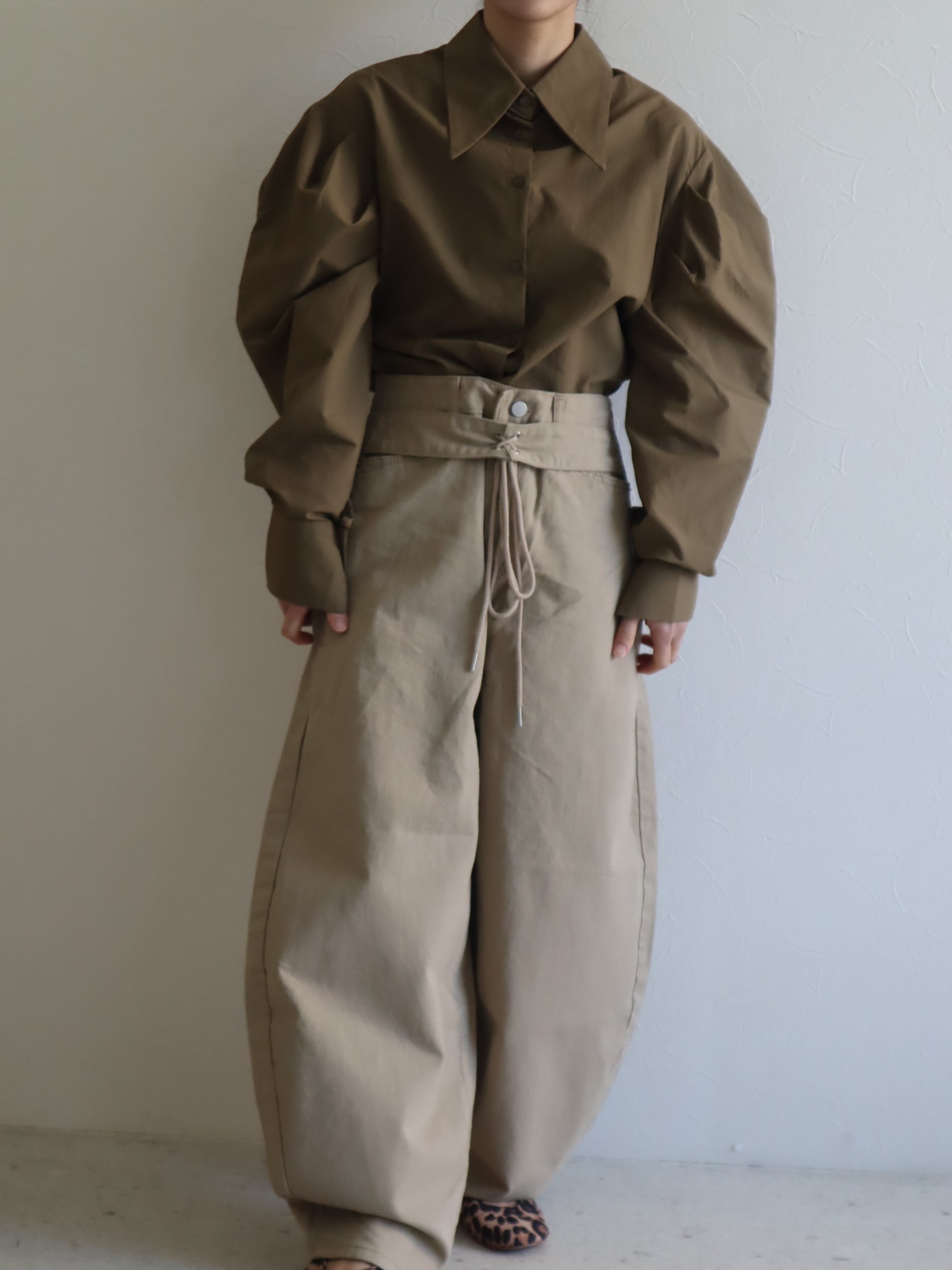 belt chino pants