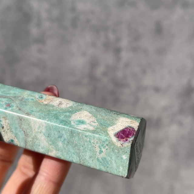 【ルビーインフックサイト（クロム雲母）】タワー 鉱物 天然石 パワーストーン