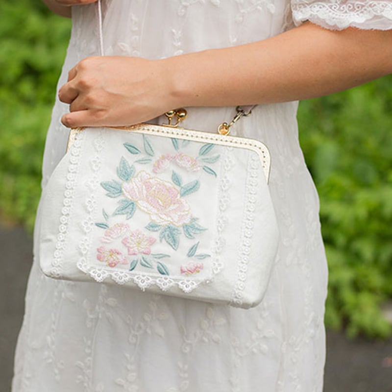 可愛い パーテイーバック レース 刺繍 コットンリネン チェーンバッグ