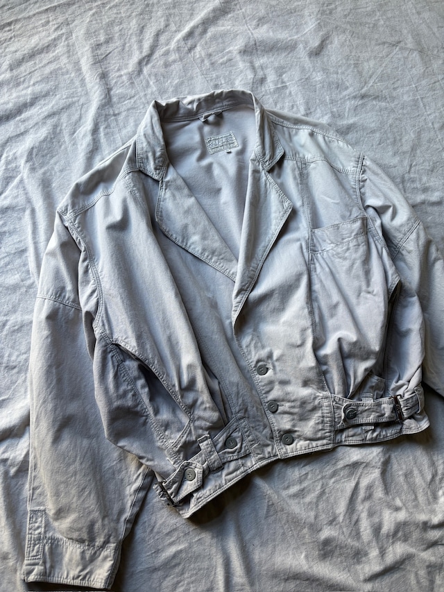 Euro pale color blouson