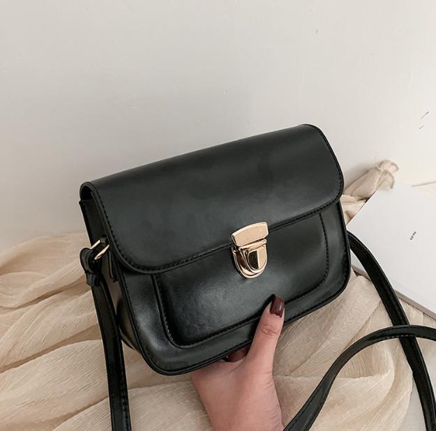 新品【COACH】ショルダーバッグ