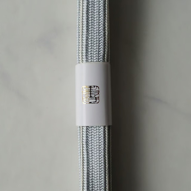 【帯締め】京都衿秀　四分紐　リバーシブル帯締め　藍白色×鳥の子色　250325⑥