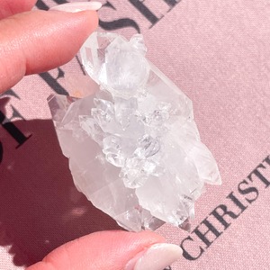 Apophyllite Cluster ✧ アポフィライト 13