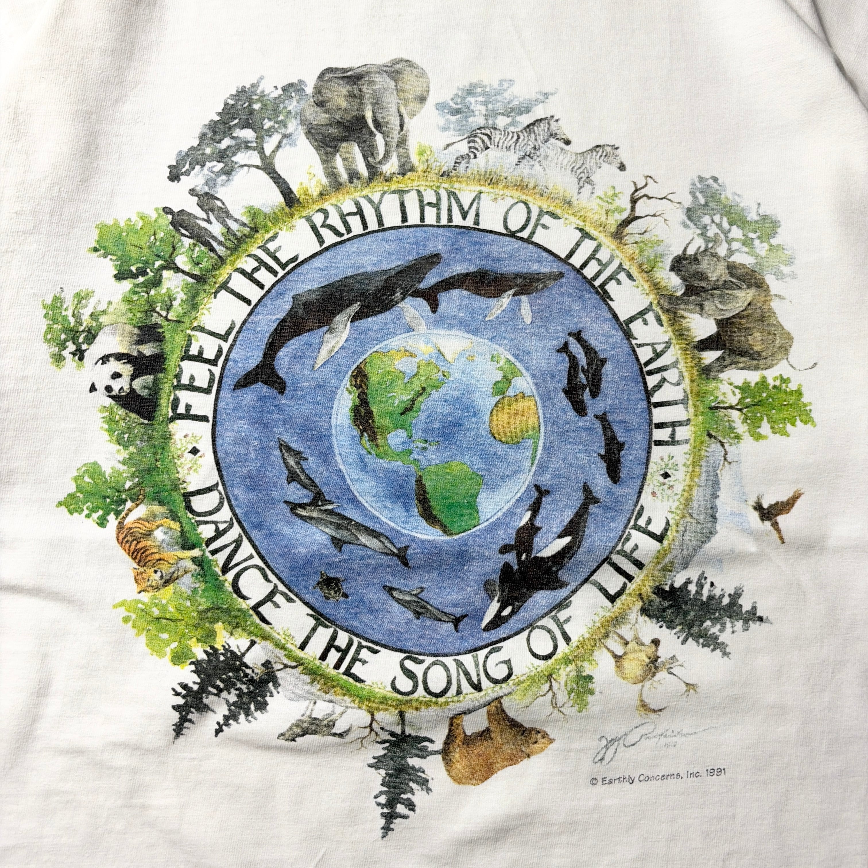 90s Earth Rhythm Animal Art Tee