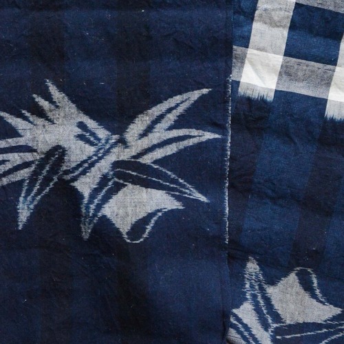 古布 藍染 絵絣 井桁 木綿 ジャパンヴィンテージ ファブリック テキスタイル 明治 大正 | Kasuri Fabric Art Indigo Japan Vintage Textile Cloth