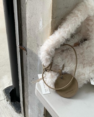 (即納)poster / Circle Suede Belt Bag / beige