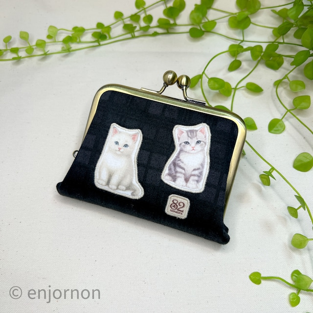 ほどよいお財布 ほんわかにゃんこチェック黒