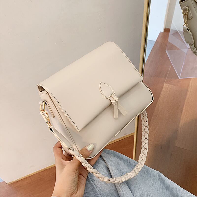 レディースバッグ夏のスモールバッグ2020ニューウェーブネットレッドファッションショルダーバッグサマーエインワイルド手織りバッグ Tiancai_Wing_Bag8930067