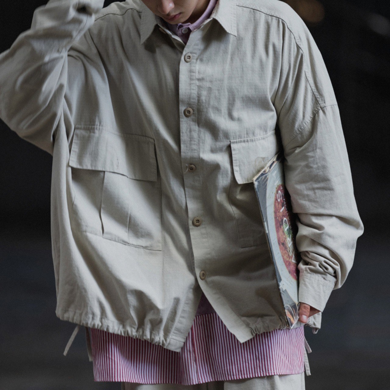 Oversized drawstring button-down shirt  0199 - 7