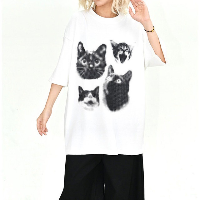 キャットモチーフドットグラフィックワイドシルエットTシャツ 2col   R02200
