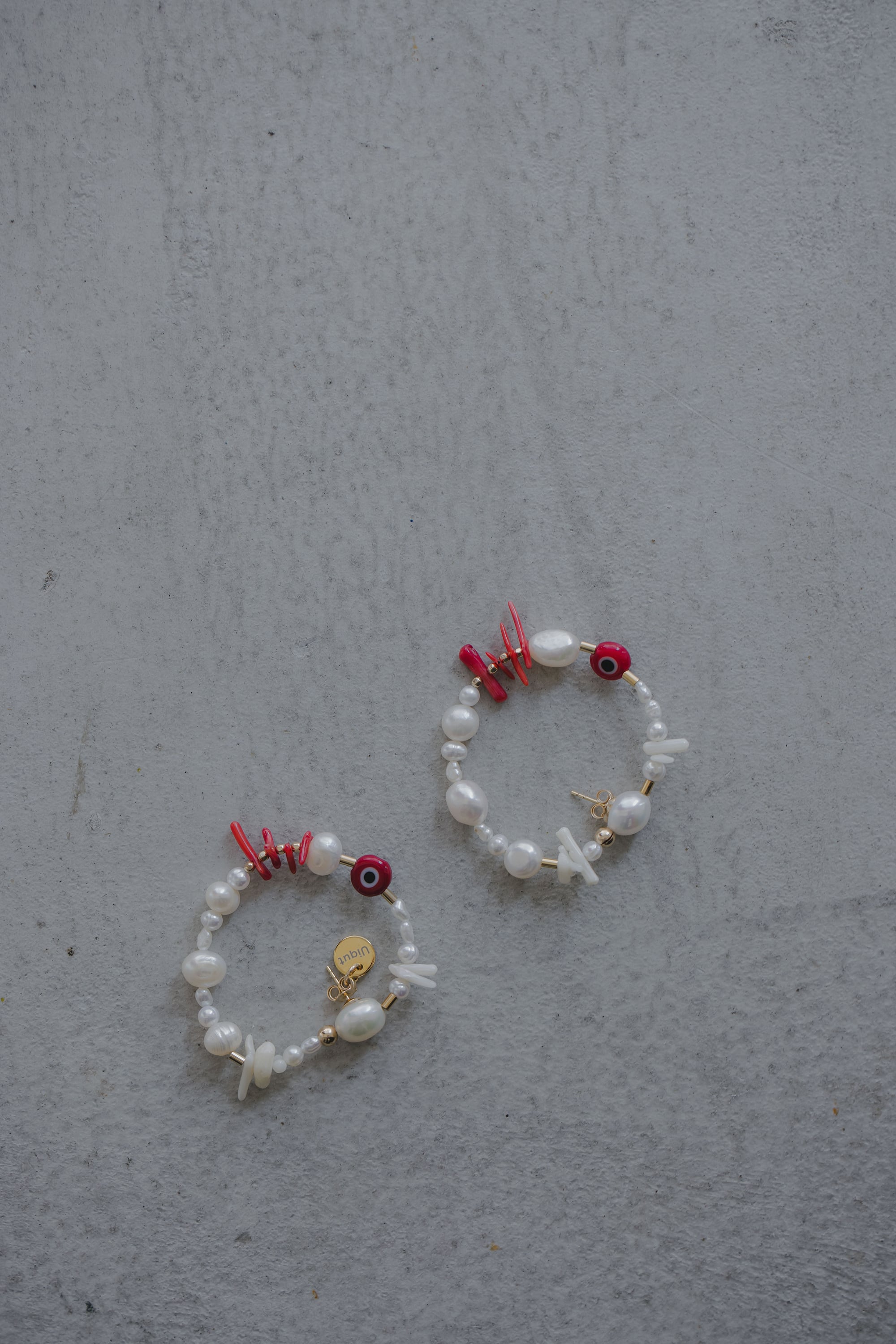 coral hoop earring/pierce | uiqut（ユイクト）