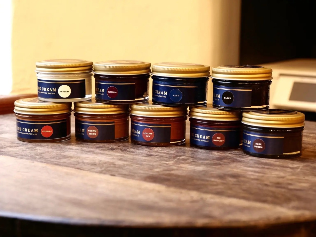 M.Mowbray / Royal Shoe Cream