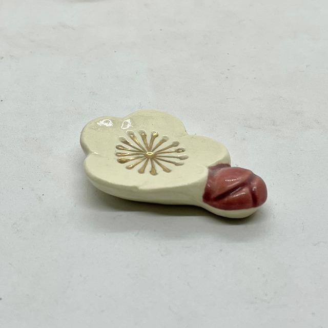 【京焼清水焼】ほのかに香れる・梅 箸置き