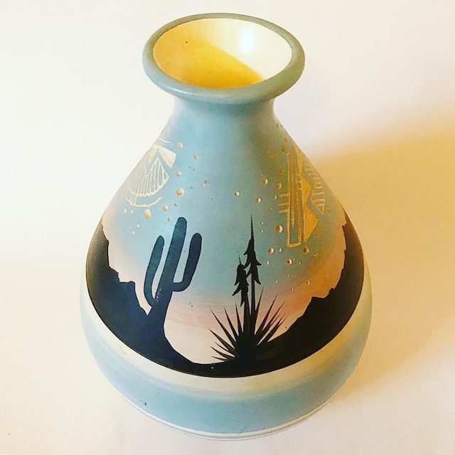 VINTAGE Flower Vase/ヴィンテージフラワーベース・HOZONI POTTERY Navajo/ナバホ族　花瓶