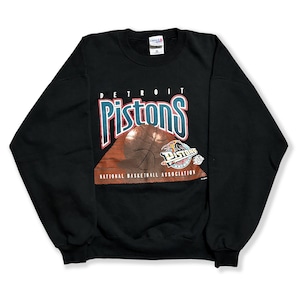 Detroit Pistons Printed Sweatshirt. CHALK LINE