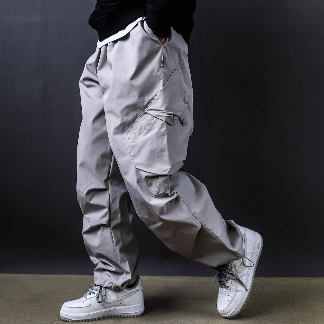 Relaxed fit tech cargo pants 1120 - 5