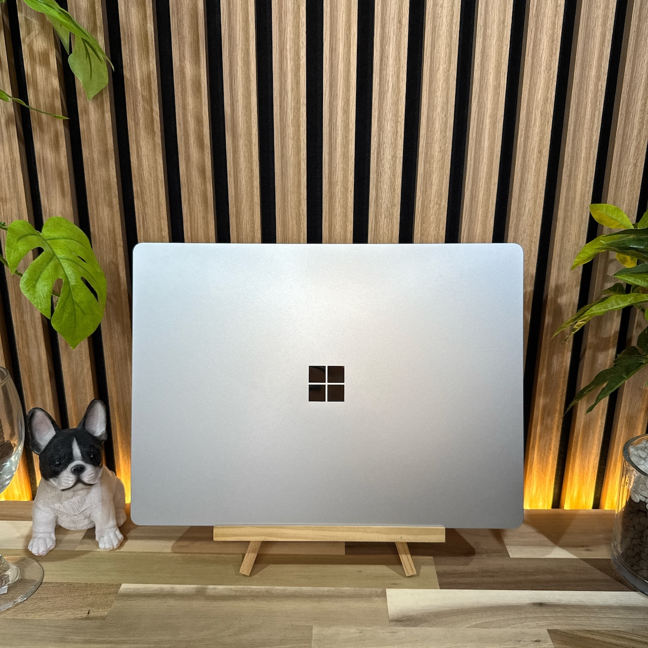 \ 公式ショップ限定価格❣️/ 準美品《2022年モデル》Surface Laptop5 プラチナ 第12世代 SSD256GB メモリ8GB ノートパソコン 安心サポート＆3ヶ月保証付き