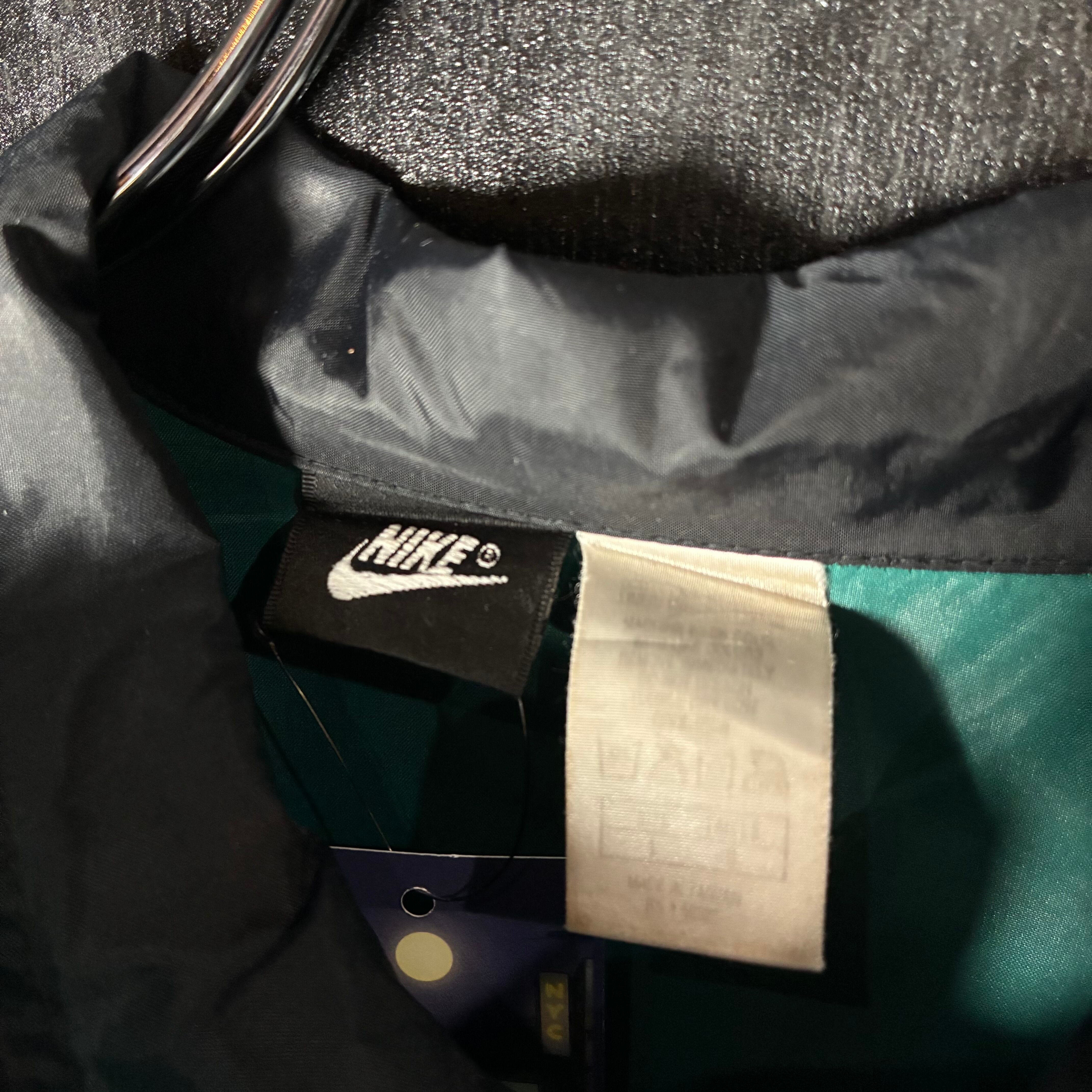 90s NIKE ナイロンジャケット グリーン×ブラック切替 ナイキ | 古着屋