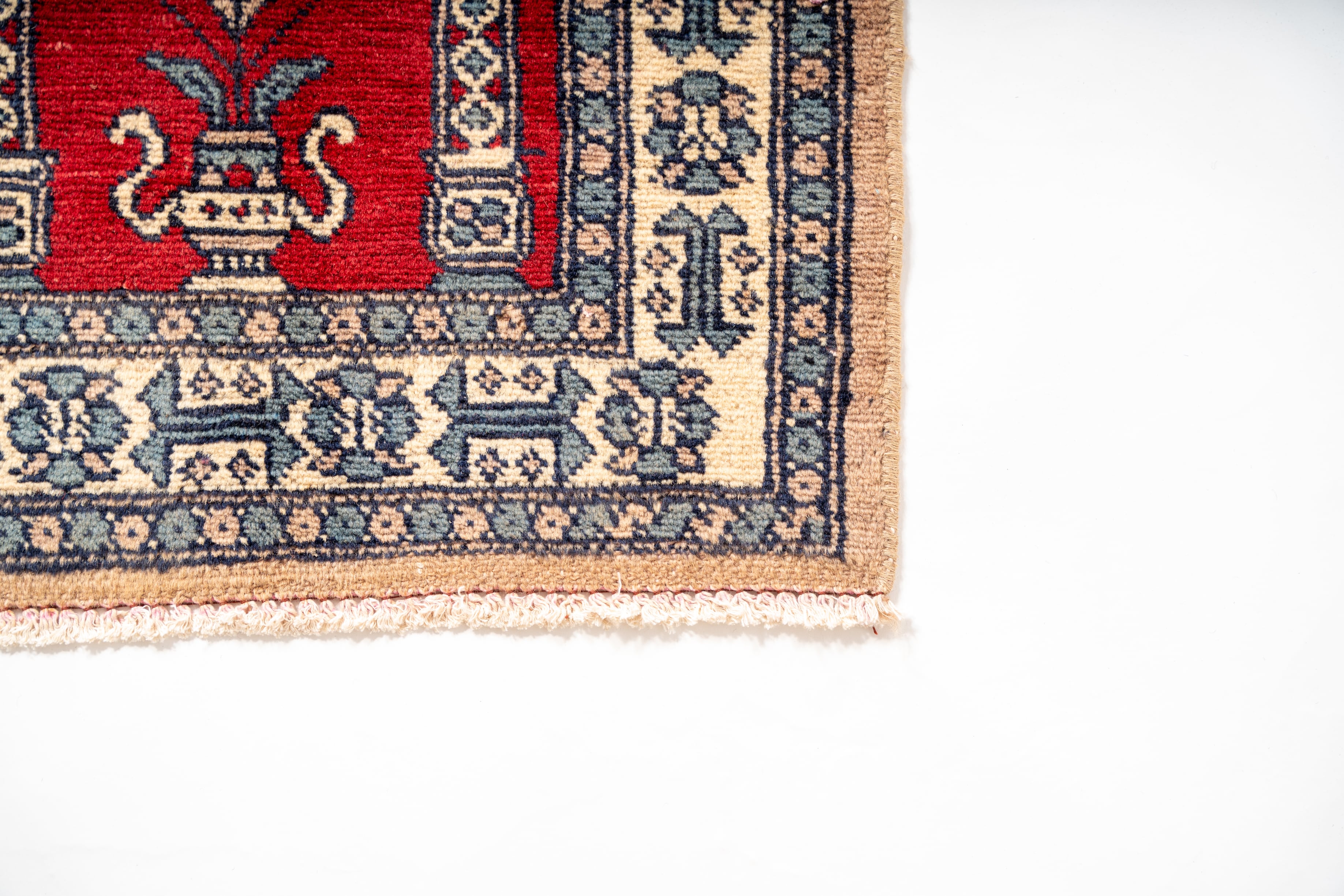 VINTAGE TRIBAL RUG- pakistan | Phi Market.21