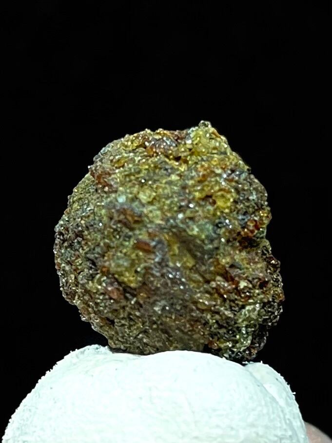 10) 超希少!南極「ガーネット」ミニ原石