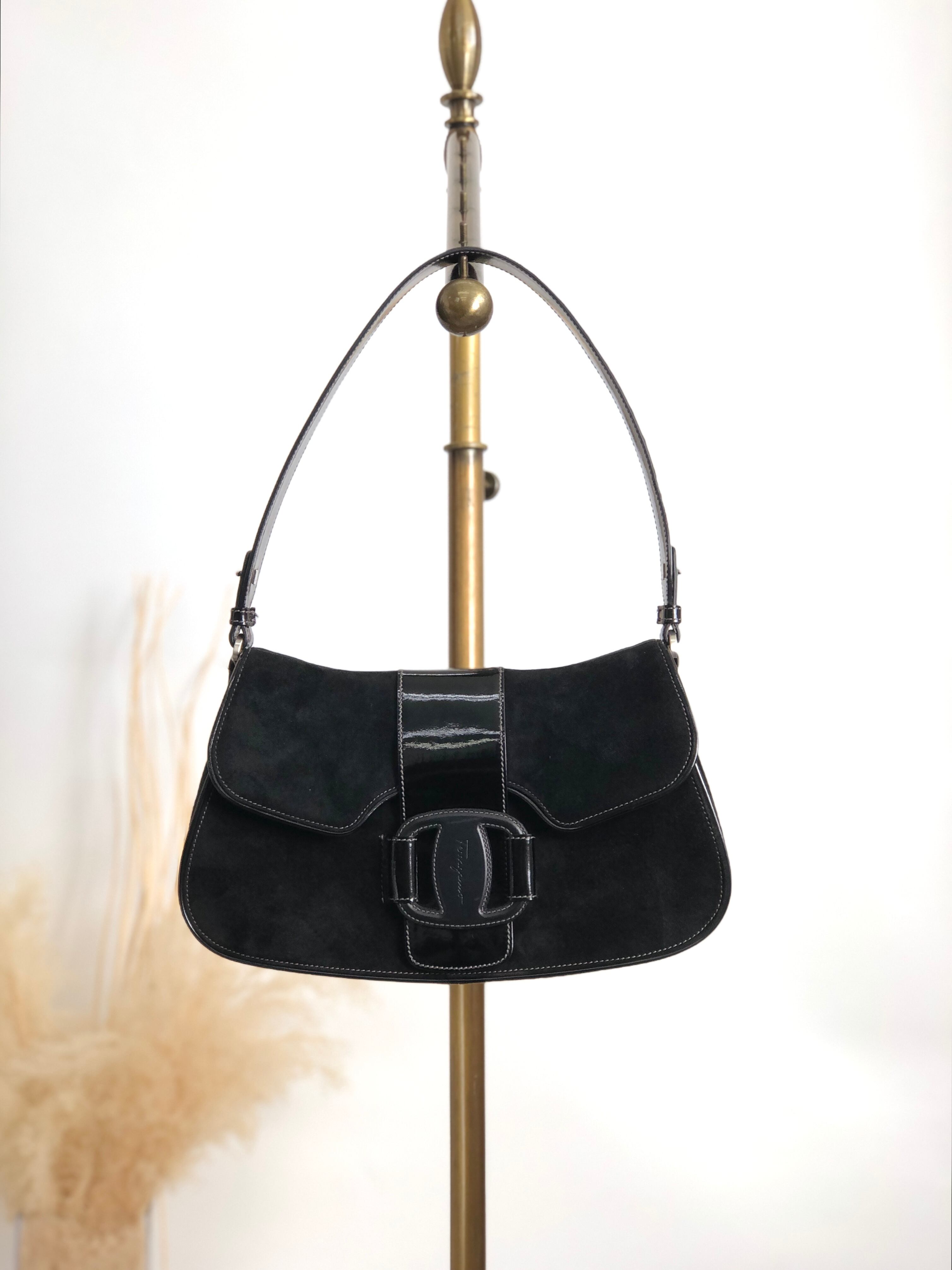 Salvatore Ferragamo サルヴァトーレ フェラガモ ショルダーバッグ