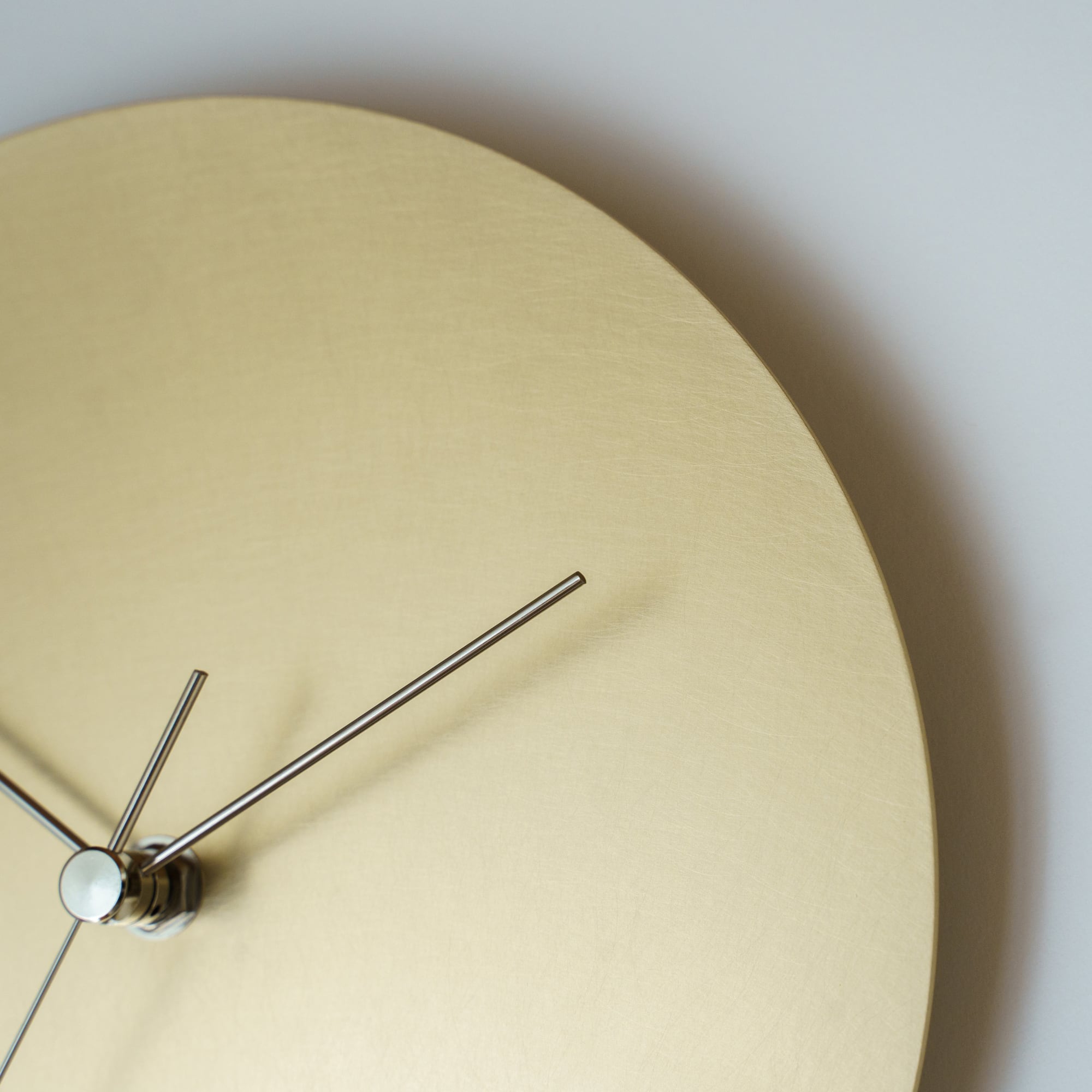 minimal wall clock 220 _ plain / brass 壁掛け時計 220 無地 / 真鍮