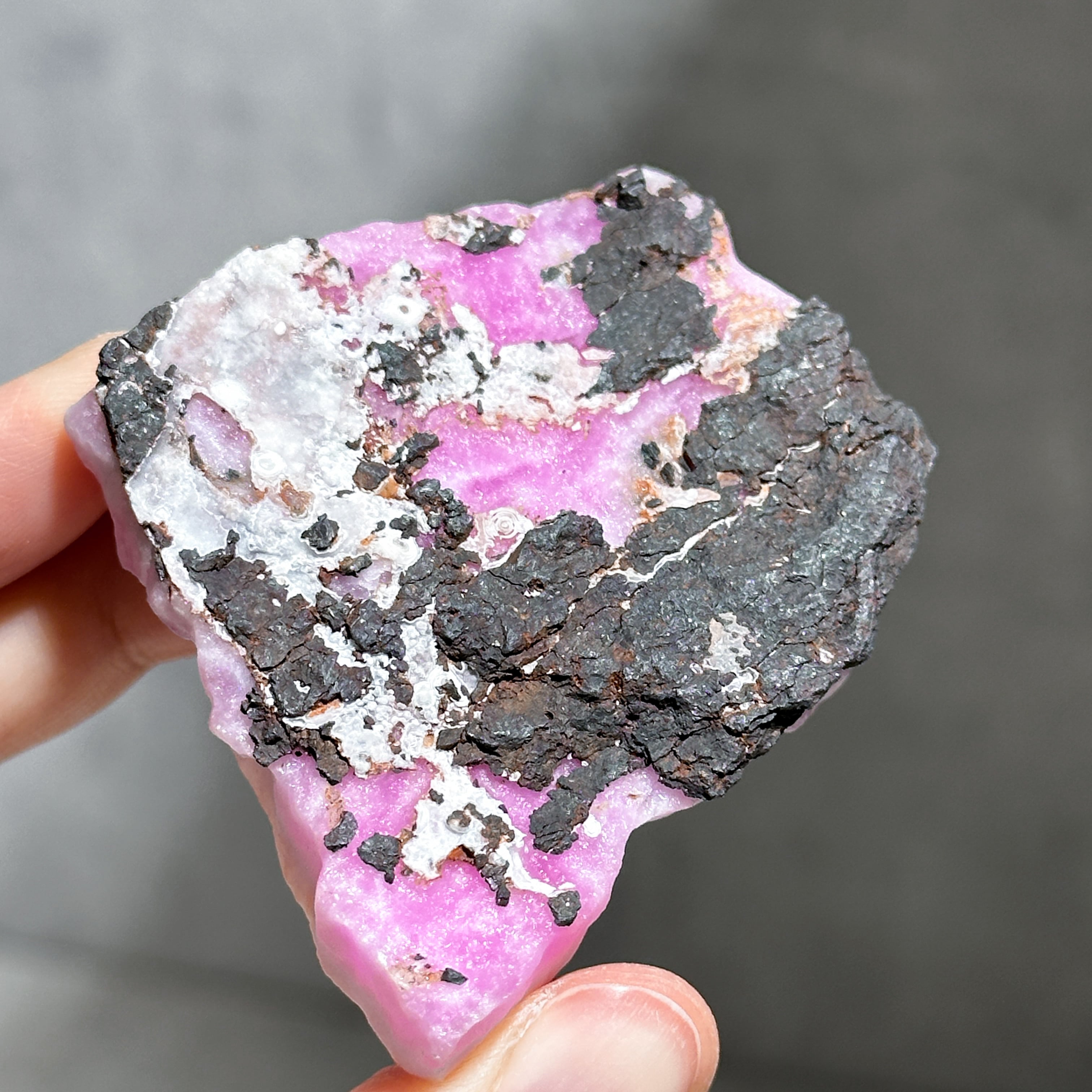 ピンクアラゴナイト 原石 24◇ Pink Aragonite ◇天然石・鉱物