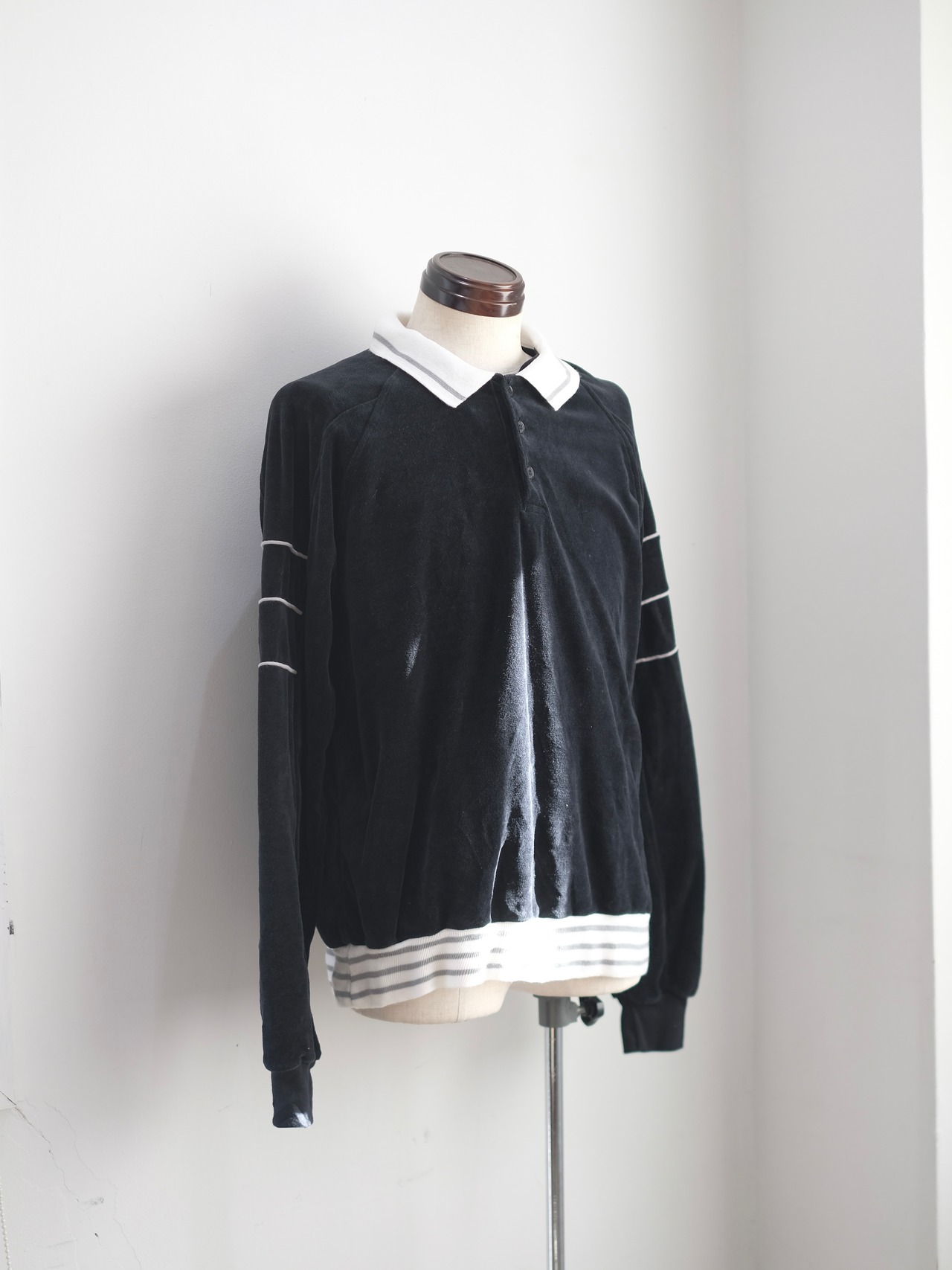 90's velour polo shirt