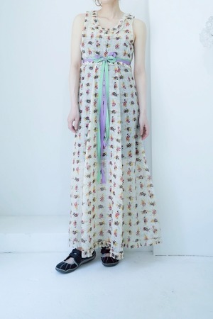 vintage flower ribbon dress