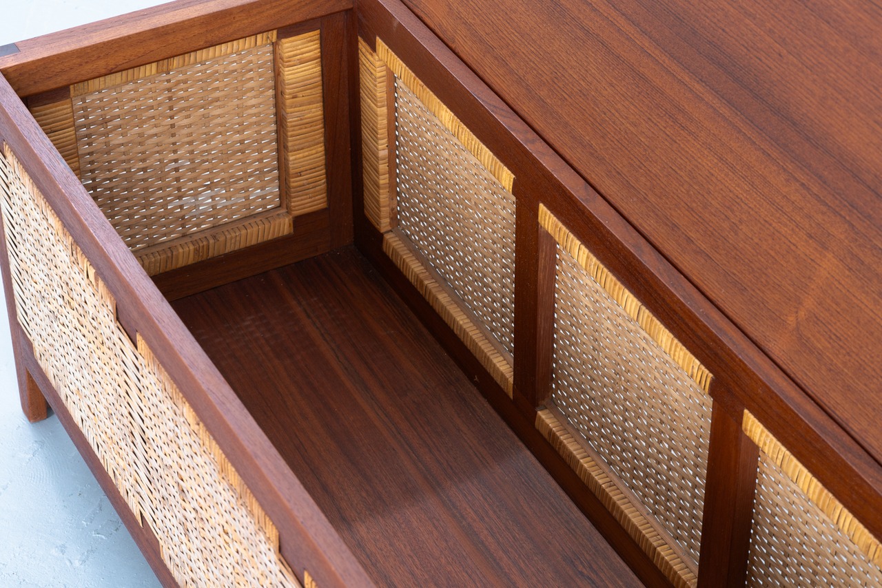 Kai Winding | PH52 blanket chest