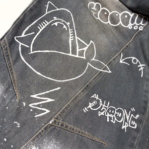 【世界に一点だけ。二度と同じものは作れない。】サメペイント　ルーズデニムパンツ