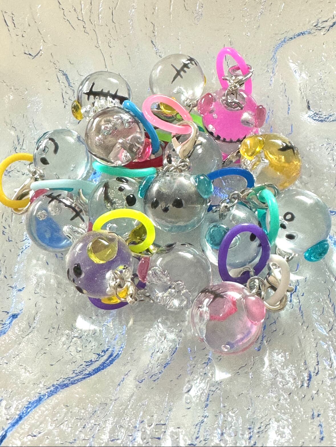 とろけるパンダめじるしアクセサリー | ユカハジルシ