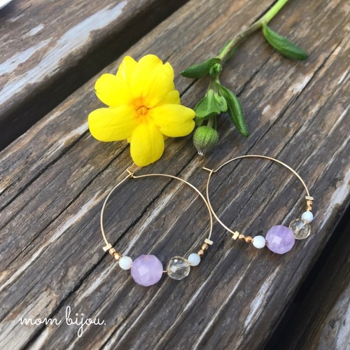 Sumire＊14kgf Amethyst & Mother of Pearl hoop pierce