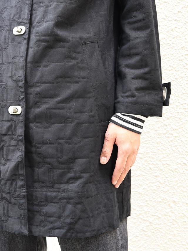 allover design half coat