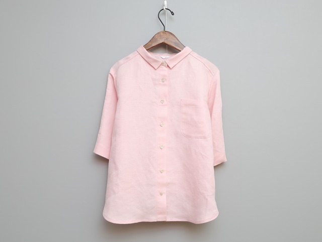 綿ヘンプサテンの角衿半袖シャツ　COL/ピンク