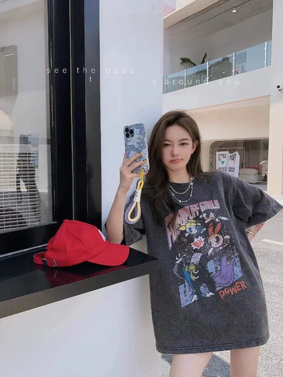 トレンドレトロウォッシュ加工半袖Tシャツ、プラスサイズ、ゆったりフィット、カップルスタイル、コットン、韓国風、通勤プリント、夏トップス（女性用）