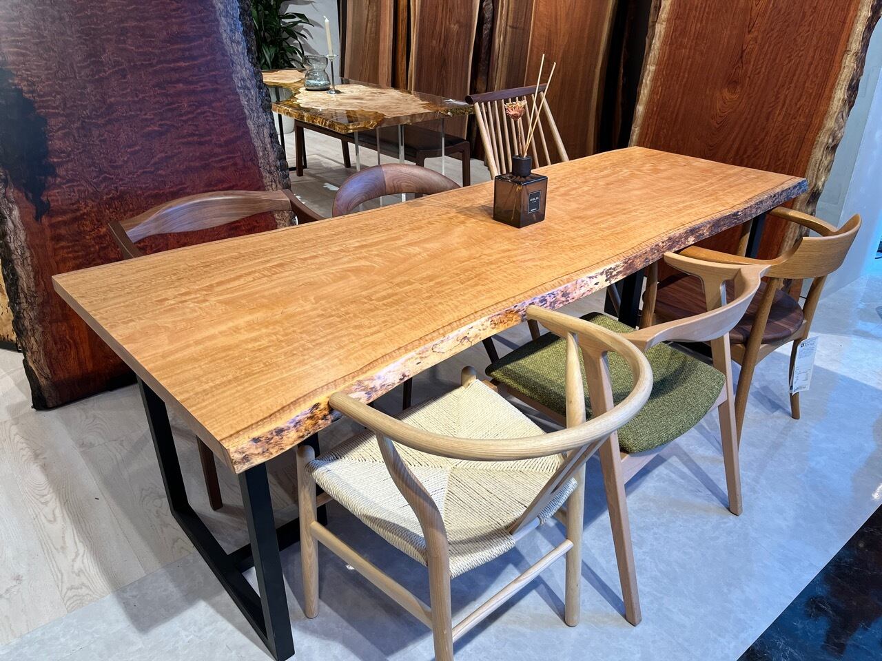 チュアート_2100×670-890×43_青山店_テーブル天板/一枚板 18501 | 千年