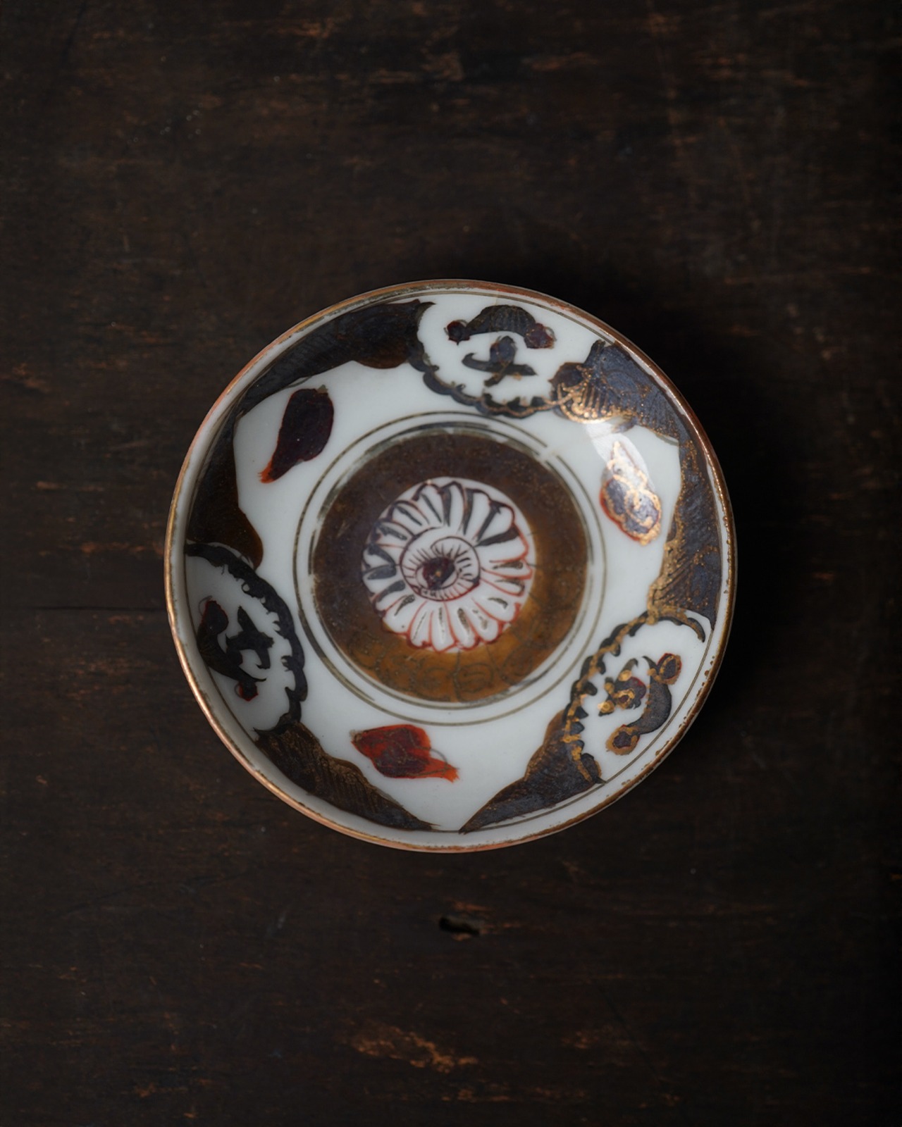 豆皿　色絵金彩　菊花文　３枚