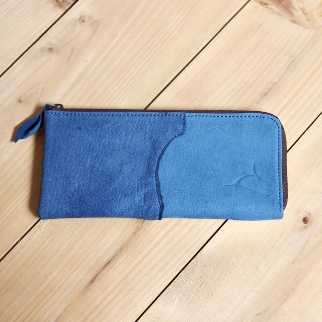 ジビエ鹿革の端材でつくった長財布（あさがすみ）／ENISICA