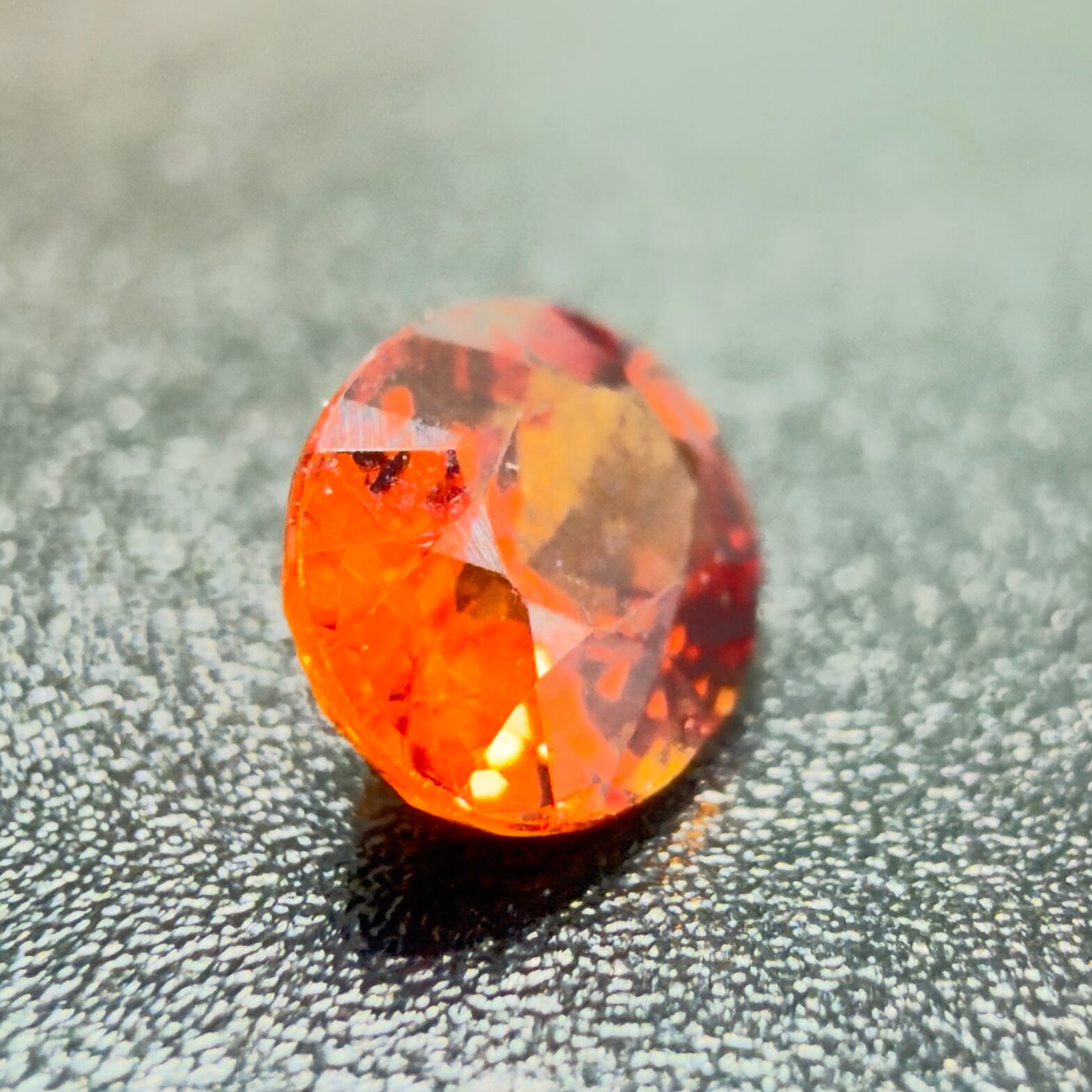 オレンジサファイア】 ルース スリランカ産0.48ct | たからいしルース