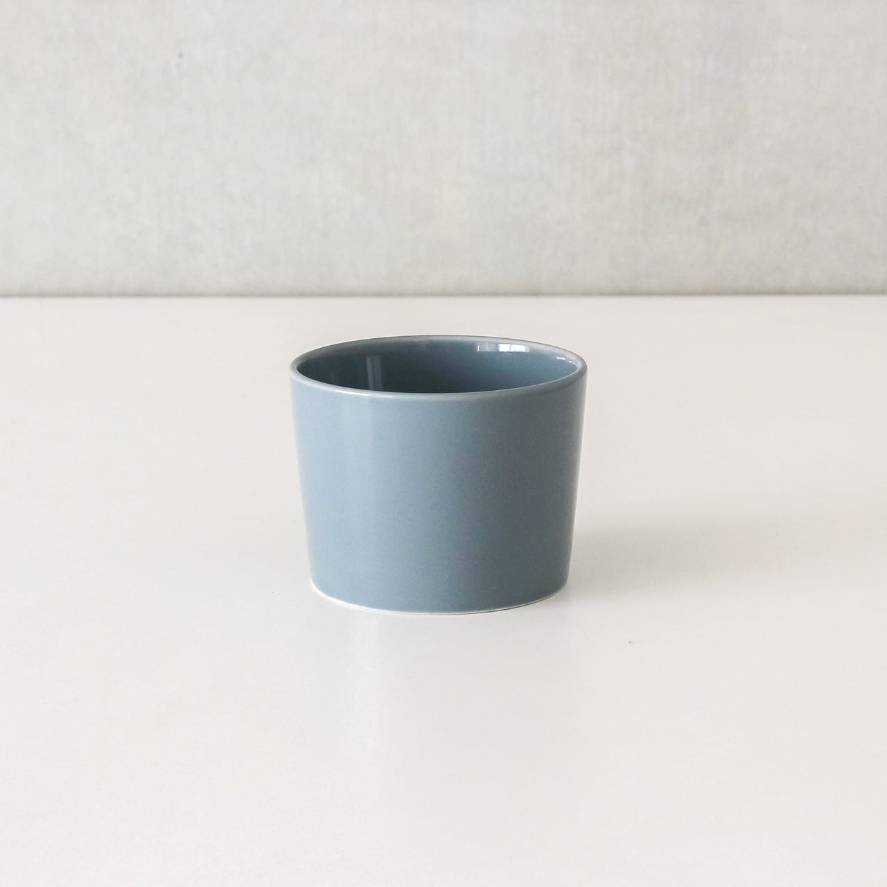 ARABIA／TEEMA／コーヒーカップ&ソーサー（グレー） 01 ARABIA》Teema コーヒーカップ＆ソーサー グレー【廃盤色】③