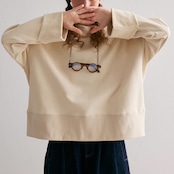 【2color】背中のフラワー刺繍が映える、純綿スウェットシャツ P0070