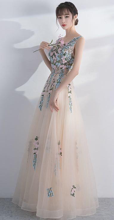 フラワー刺繍 ノースリーブ Aラインドレス