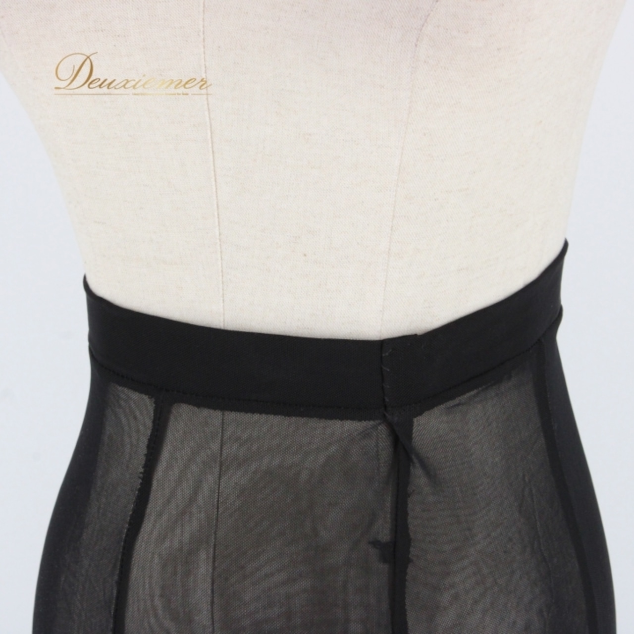 社交ダンス 衣装 スタンダード スカート オーバースカート レッスンウェア Leirena レイリーナ ブラック系 レース フリル 黒 無地 パニエ シフォン 軽やか エレガント ダンスウェア おしゃれ フレア ボリューム シルエット カジュアル 舞台衣装 日常使い 伸縮性 吸湿性 通気性 シンプル 上品 コーディネート 着回し お手入れ簡単