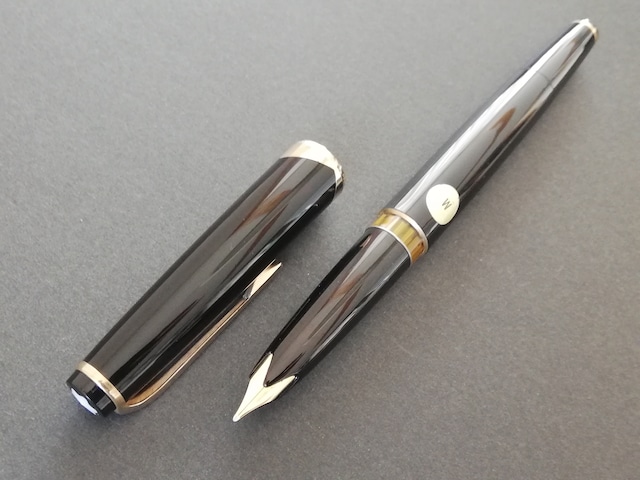 '60s　モンブラン マイスターシュテュック Ｎｏ １４　MONTBLANC MEISTERSTUCK No 14　（中字）　18K　　　　　02245＊