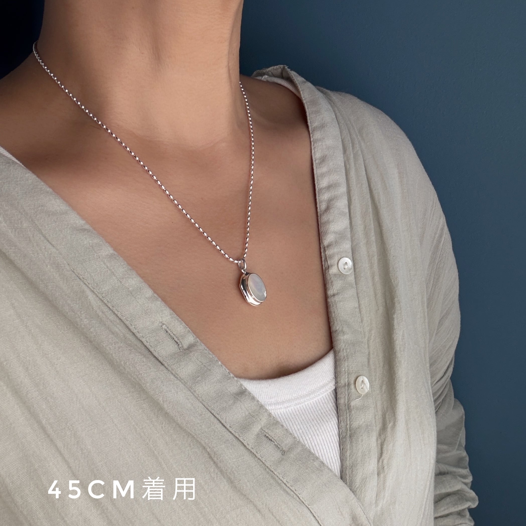 再入荷】白蝶貝 オーバル ロケット ペンダント Sサイズ （チェーン
