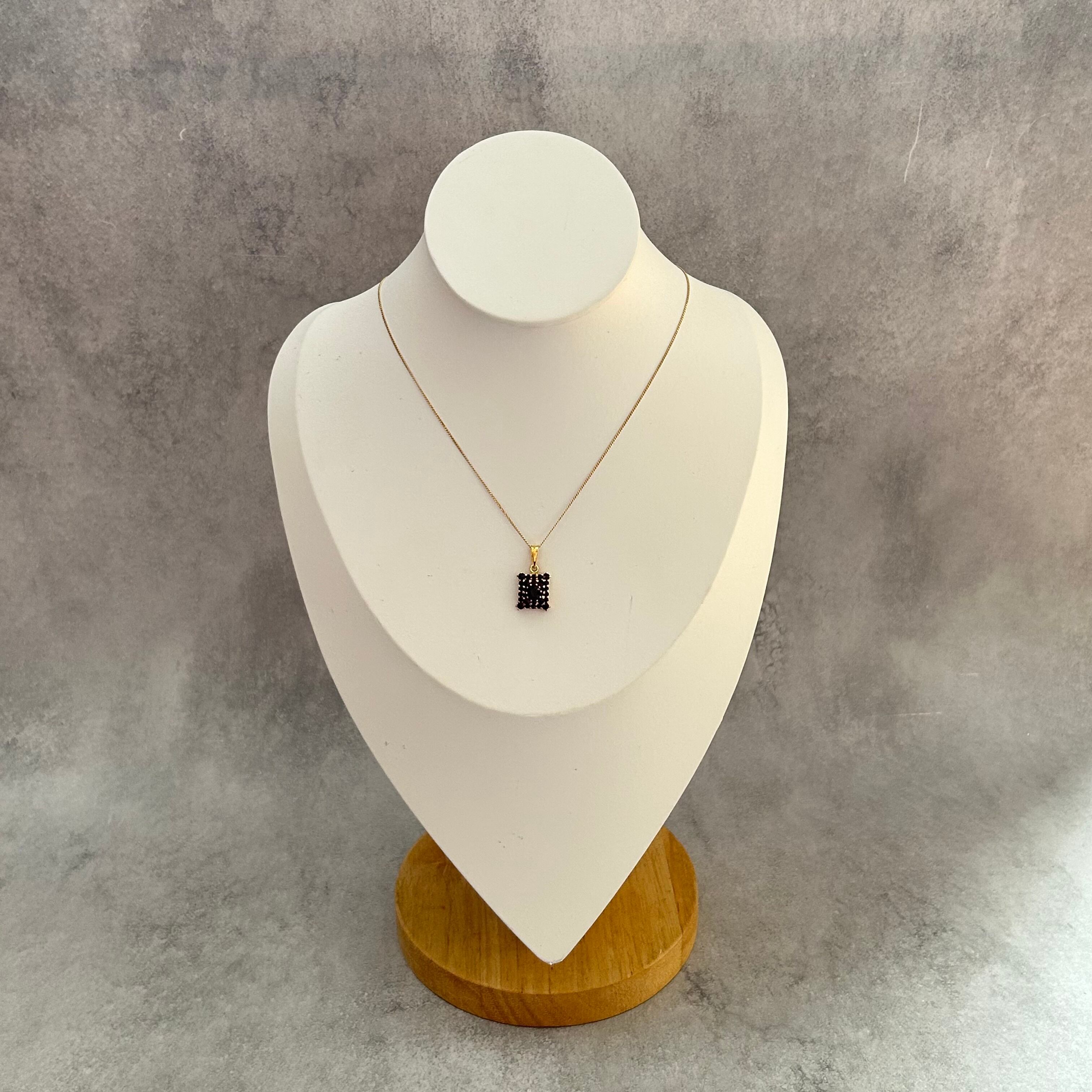 ガーネット】ペンダントトップ（レクタングル／G） | ボヘミア吉祥寺